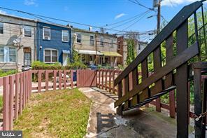 MONDAWMIN - Residential