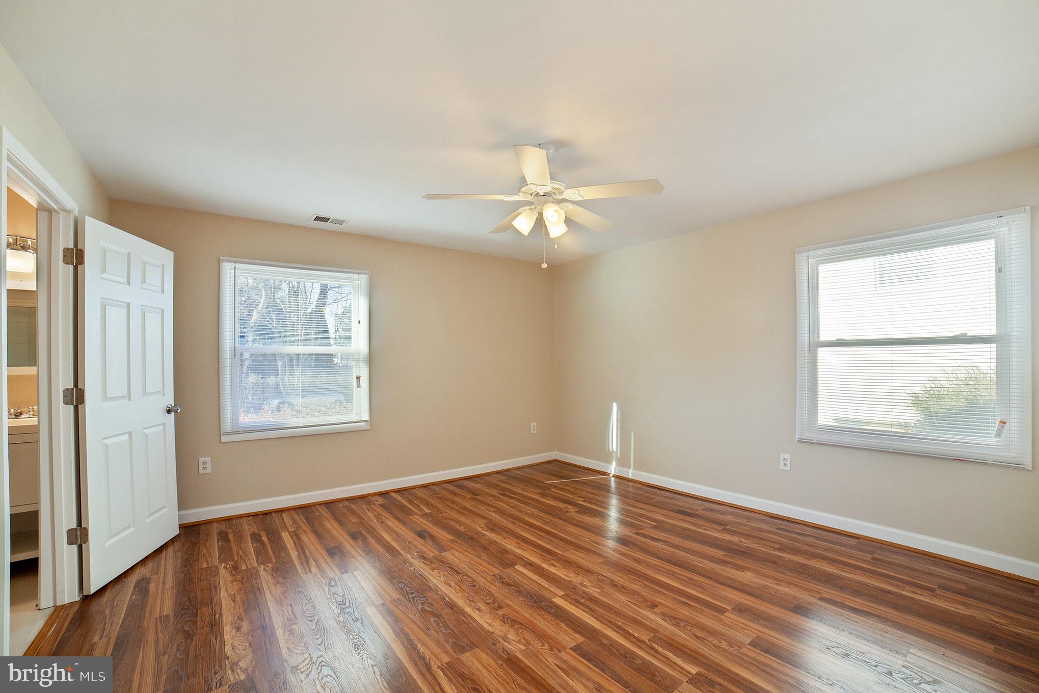 CROFTON MEADOWS - Residential Lease