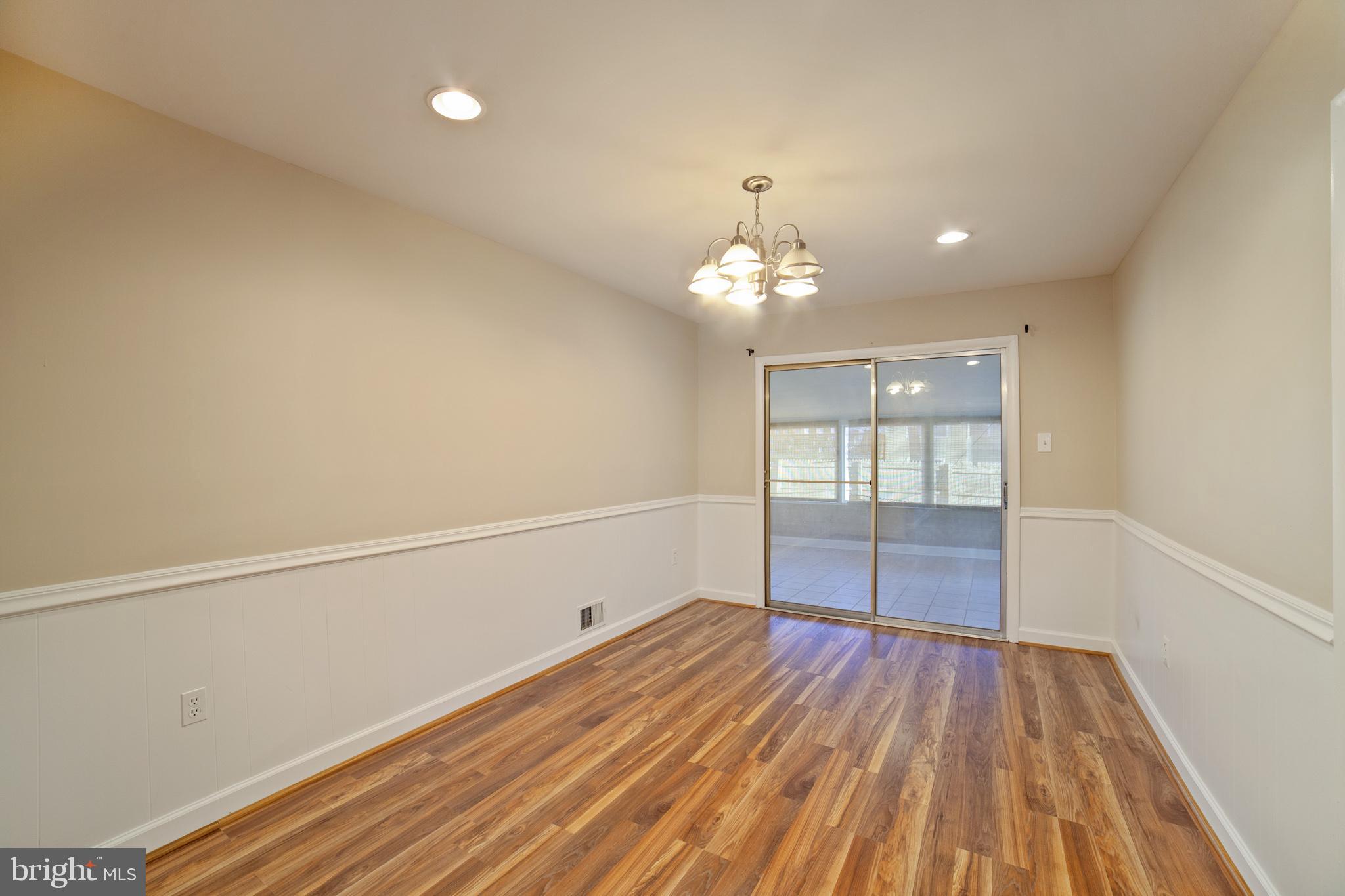 CROFTON MEADOWS - Residential Lease