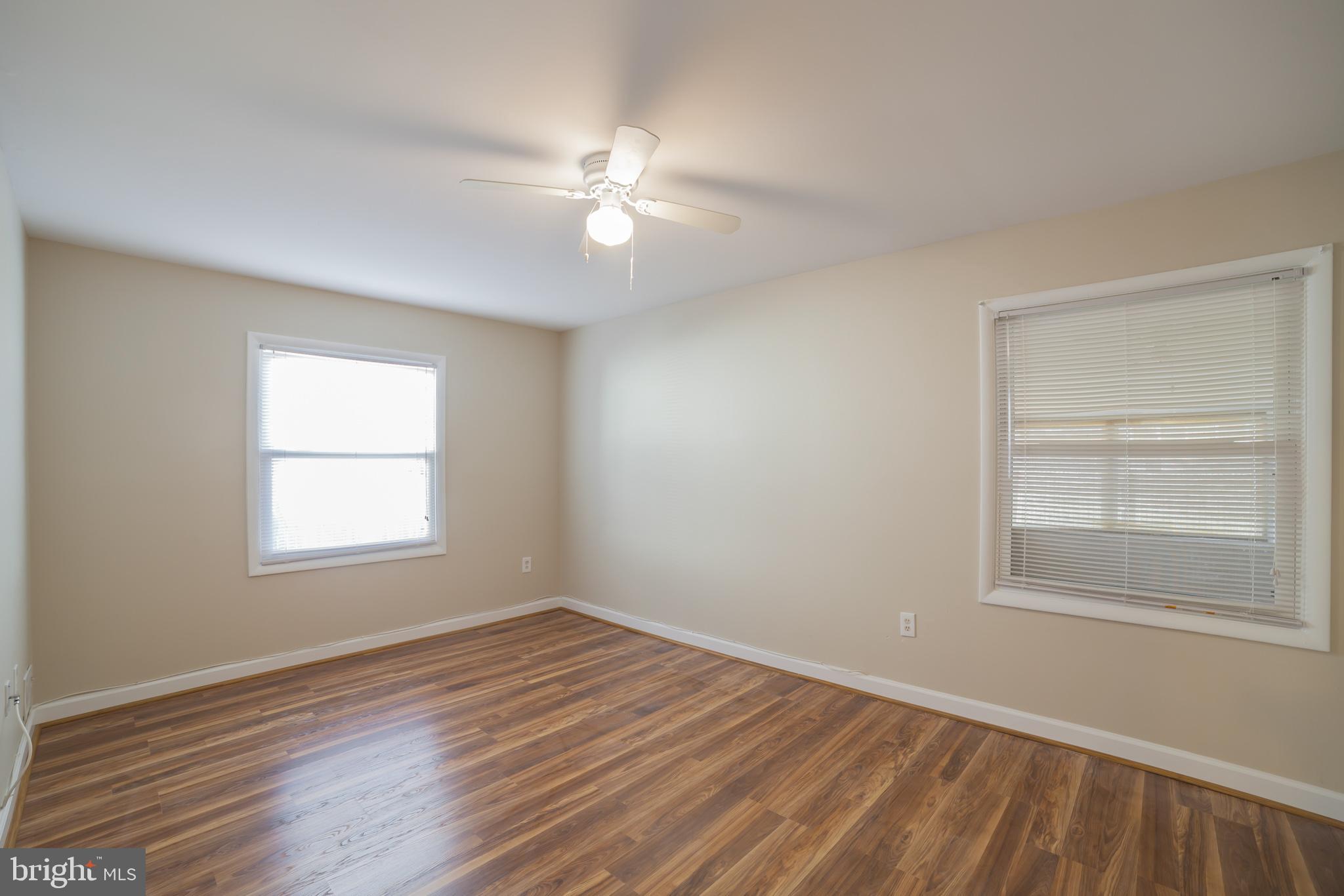 CROFTON MEADOWS - Residential Lease