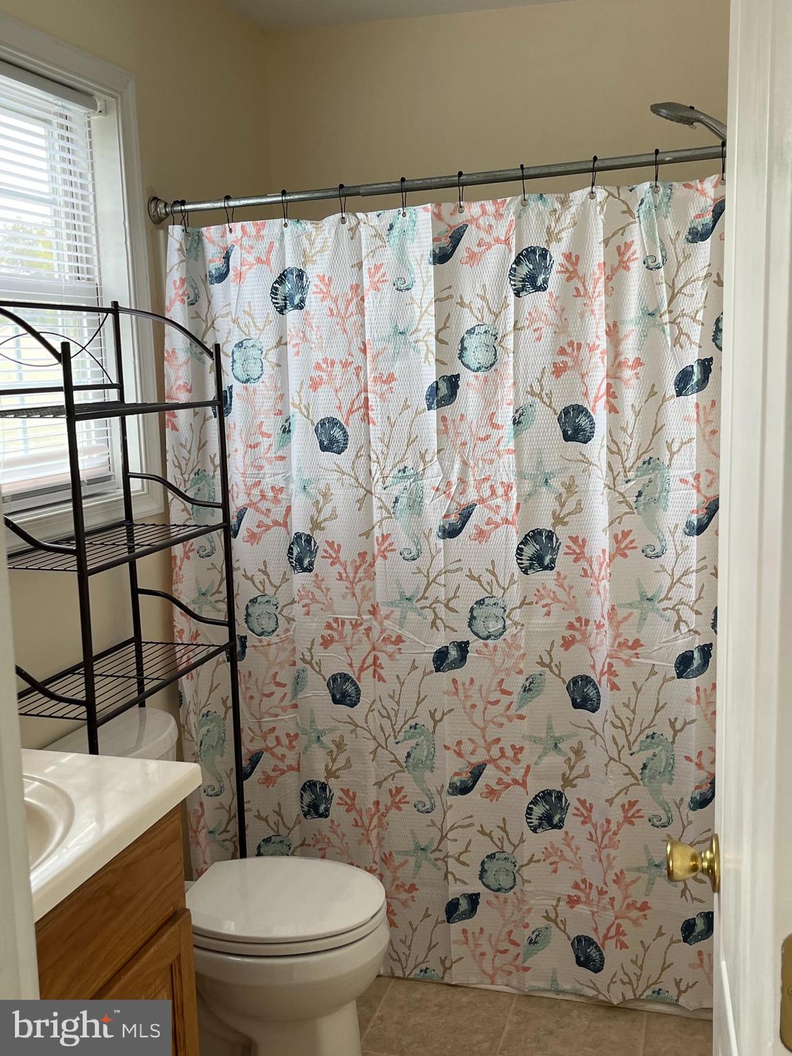 AMBER WOODS - Residential