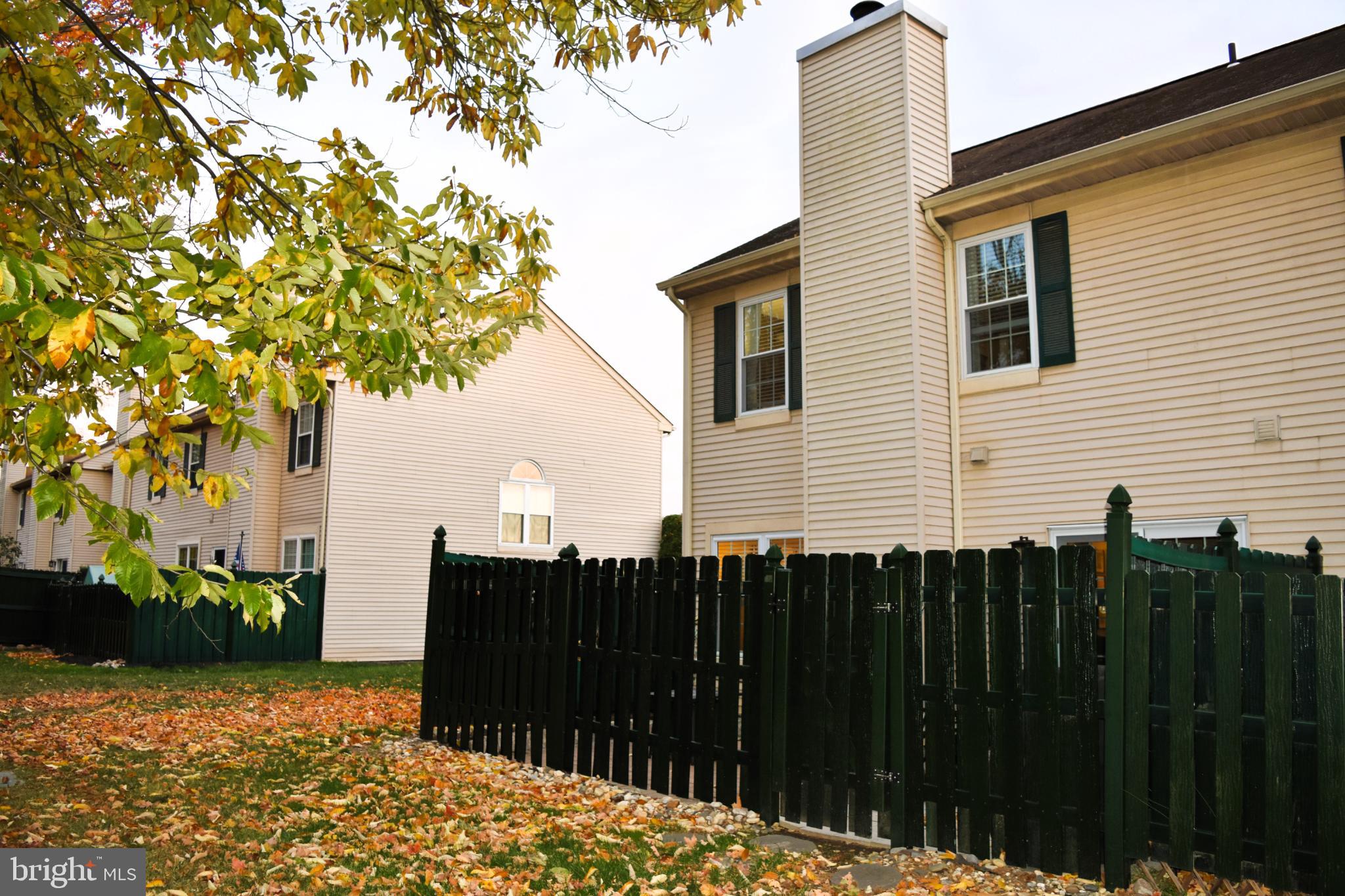 HEACOCK MDWS - Residential