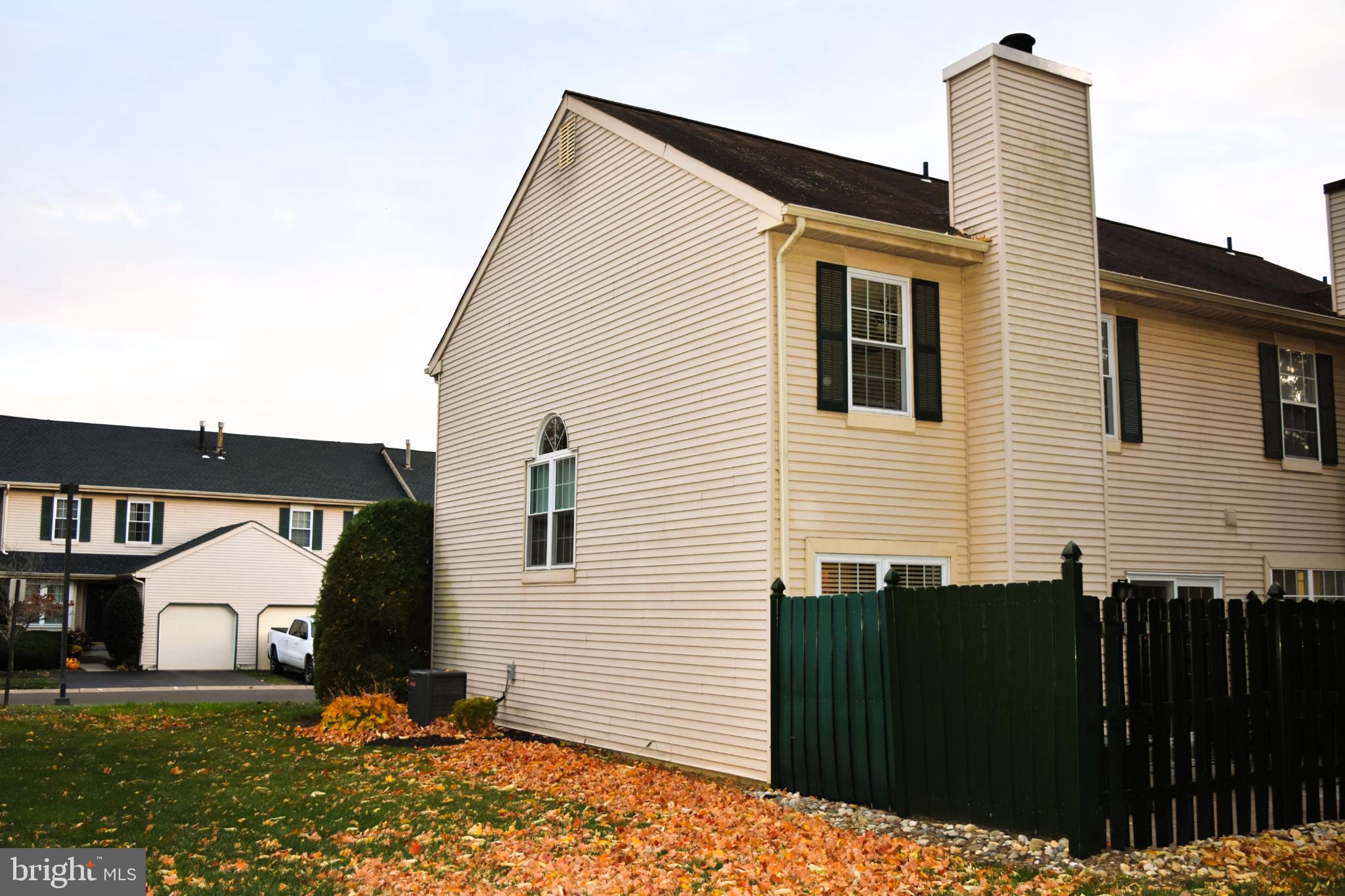 HEACOCK MDWS - Residential