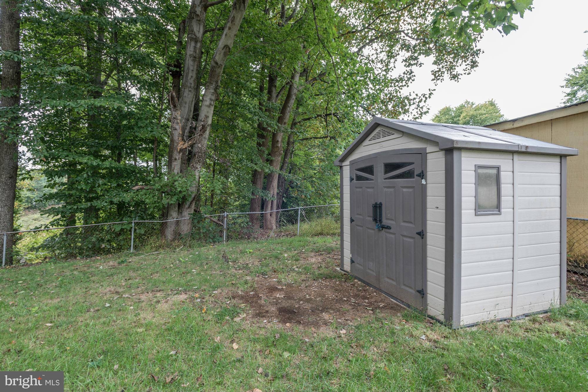 DALE CITY - Residential