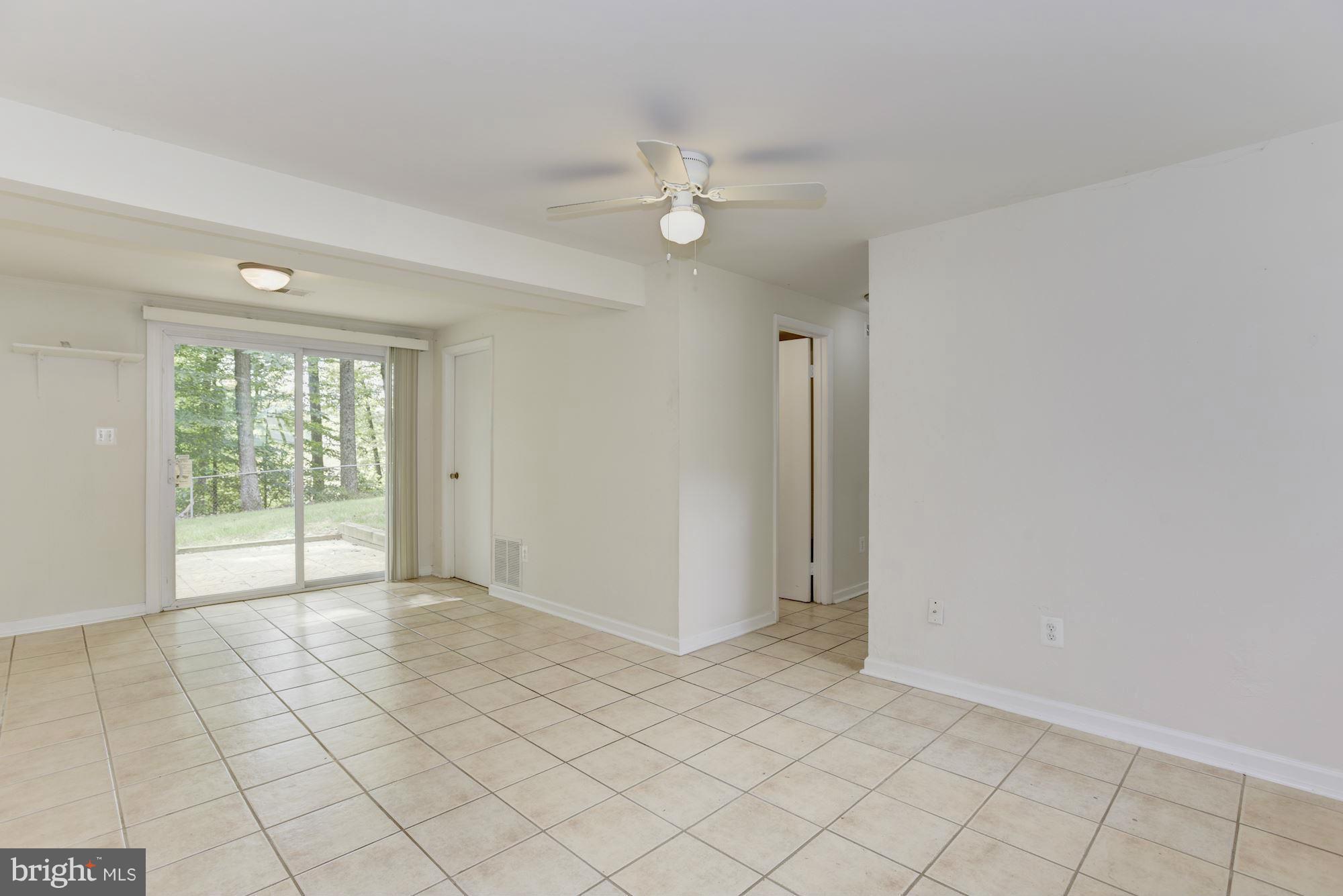 DALE CITY - Residential