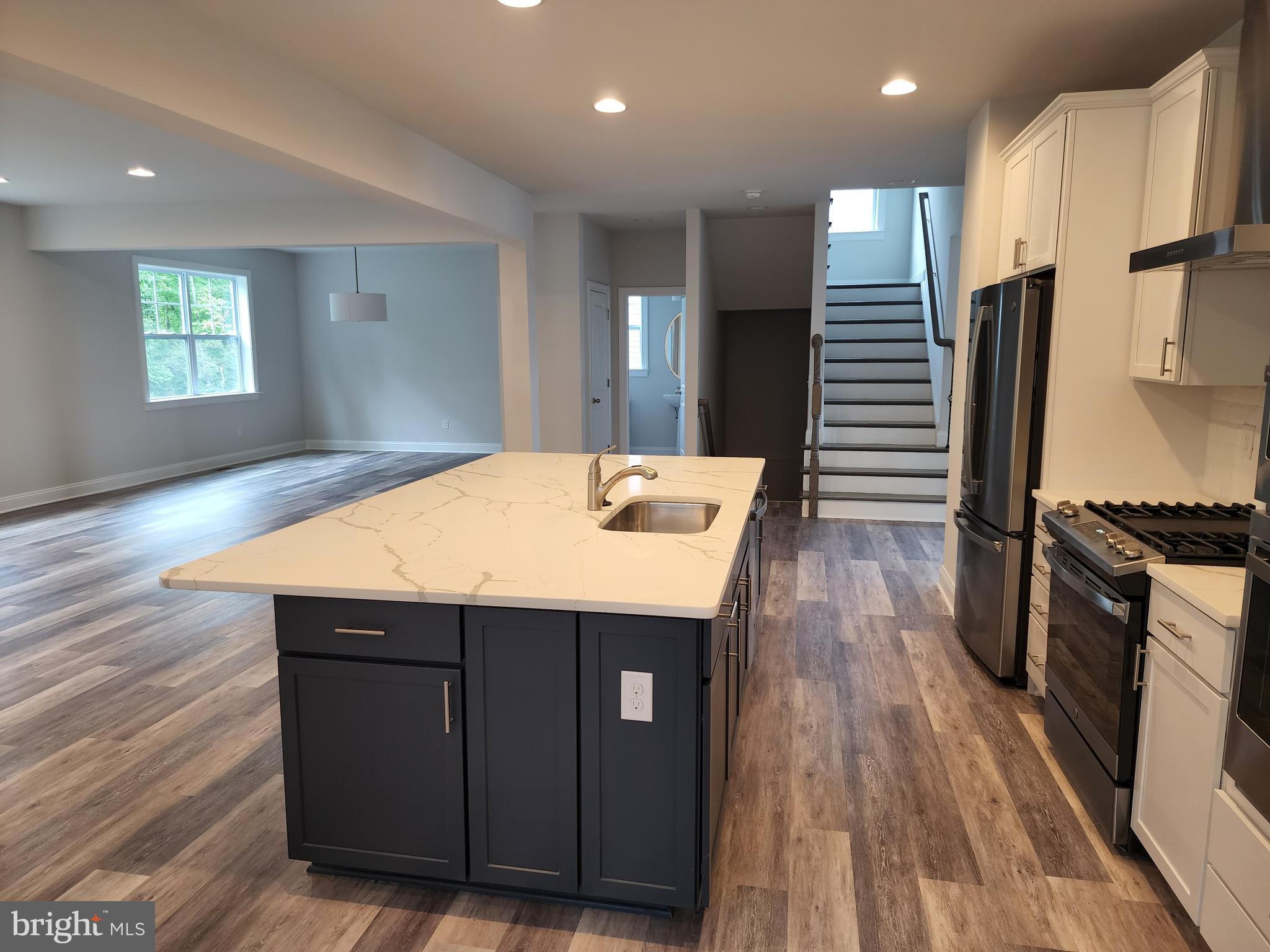 COPPER MILL ESTATES - Residential Lease