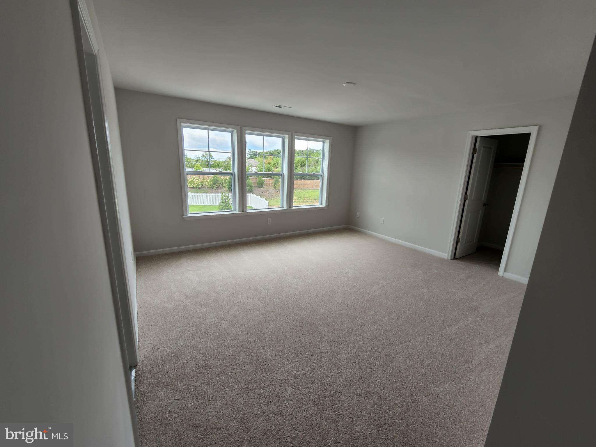 COPPER MILL ESTATES - Residential Lease