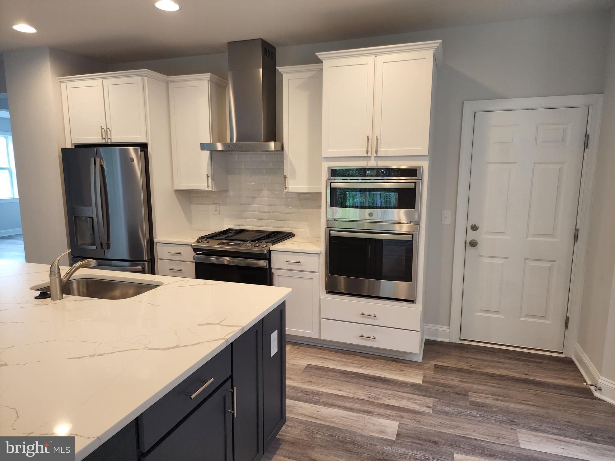 COPPER MILL ESTATES - Residential Lease