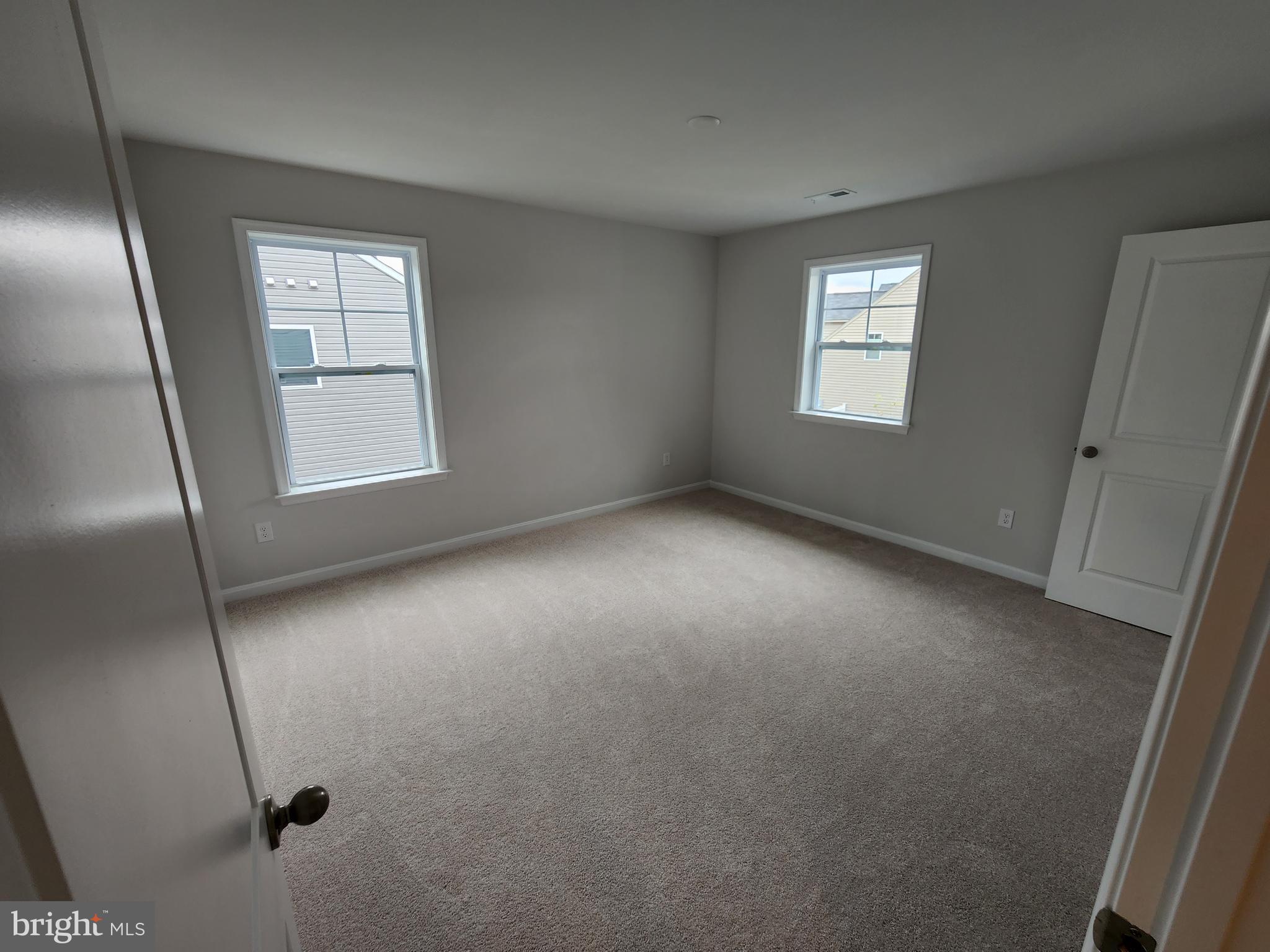 COPPER MILL ESTATES - Residential Lease