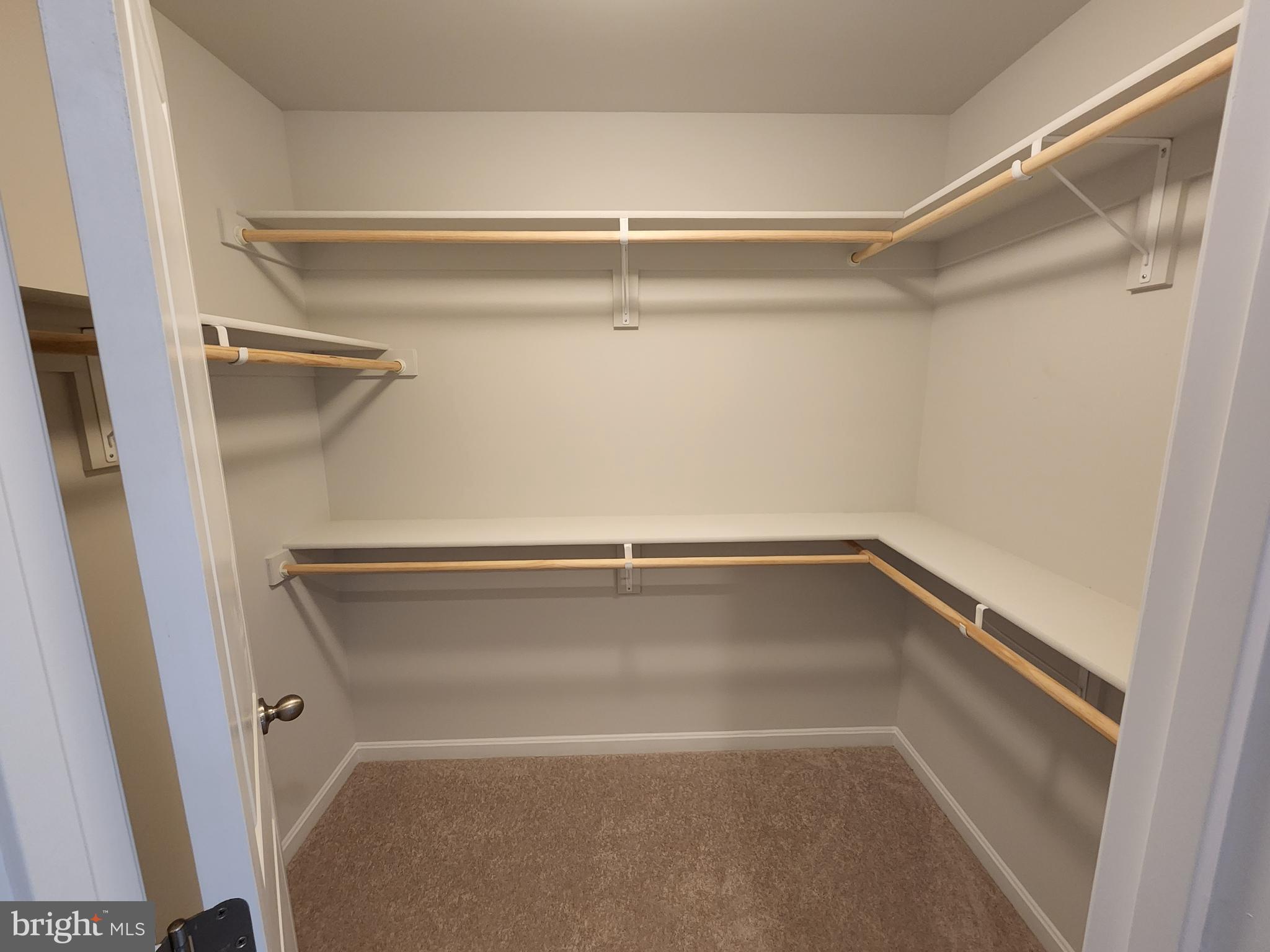 COPPER MILL ESTATES - Residential Lease