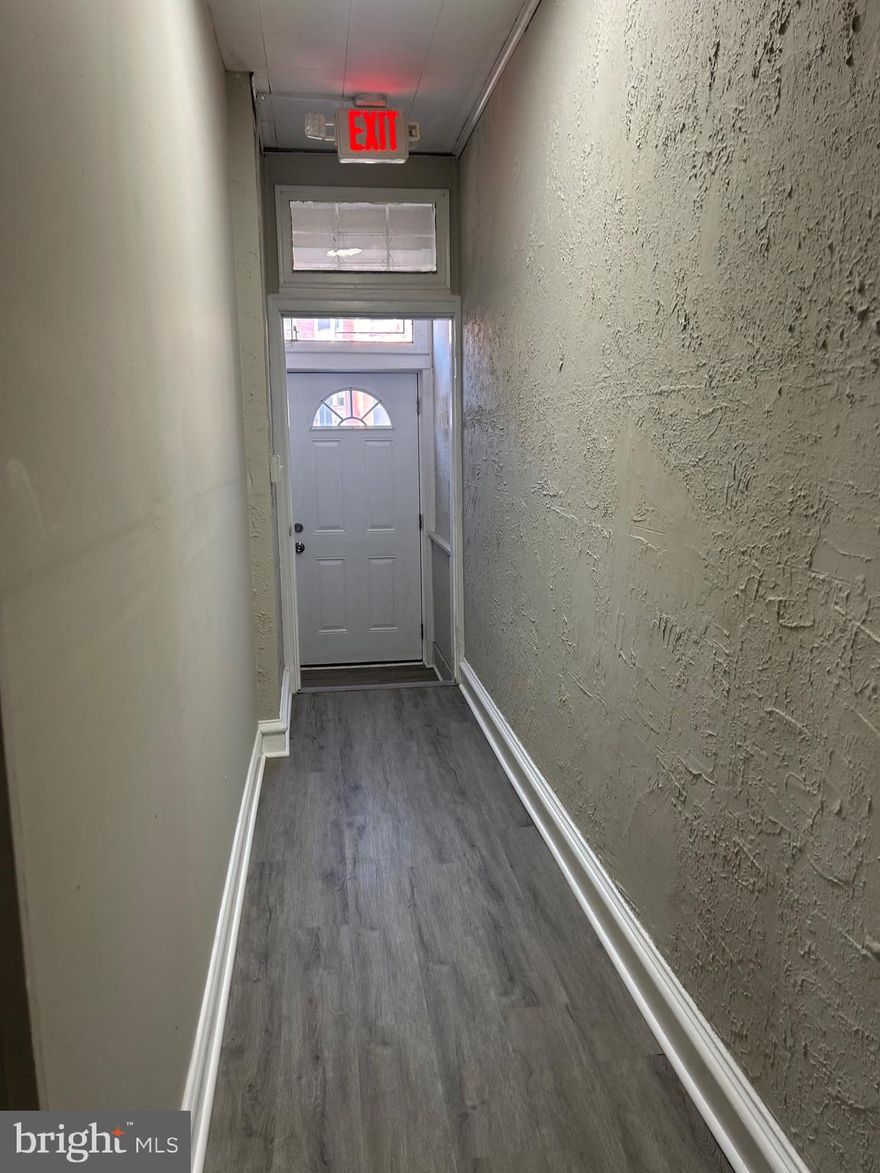 🎄 Home for the Holidays Savings Event 🎄 A new home is the best holiday gift 🎁. Get $250 off your first month’s rent when you apply and are approved by 12/31/25! 

Welcome to 311 N Calhoun St! 
This completely renovated 7 bedroom, 3 bathroom property is available now! 
Home features fresh paint, new flooring, an updated kitchen, 3 updated bathrooms, and an in unit washer and dryer! 
Here are the rental requirements: 
✔️ Income must be 3x the monthly rent 
✔️ Vouchers are welcome 
✔️ No recent eviction history/failure to pay history/cannot owe a previous Landlord (no minimum credit score required) 
✔️ $50 application fee per adult 
✔️ Security deposit due within 48 hours of accepted application 
Connect with us to make this property your new home!