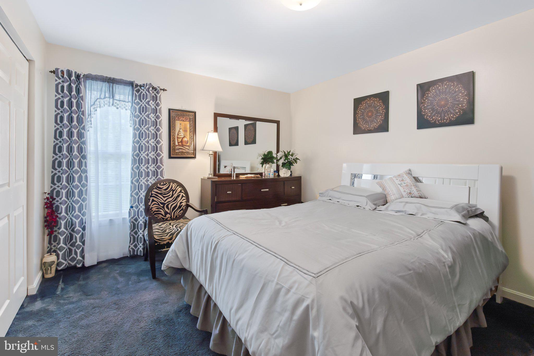 STERLING PLACE - Residential