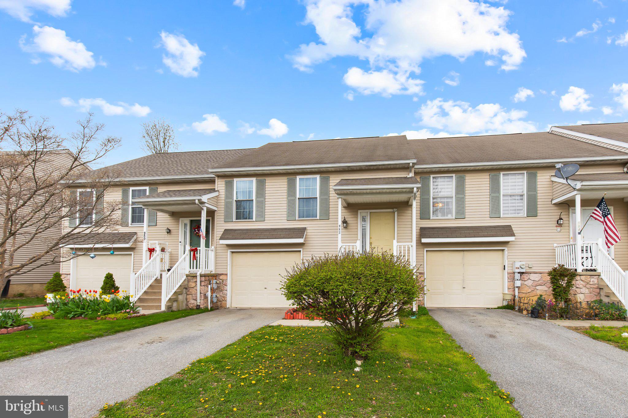 STERLING PLACE - Residential