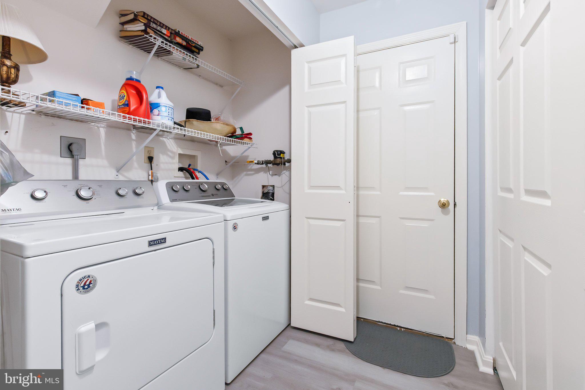 STERLING PLACE - Residential