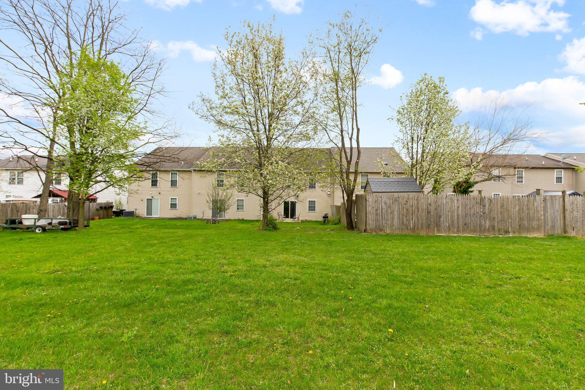 STERLING PLACE - Residential