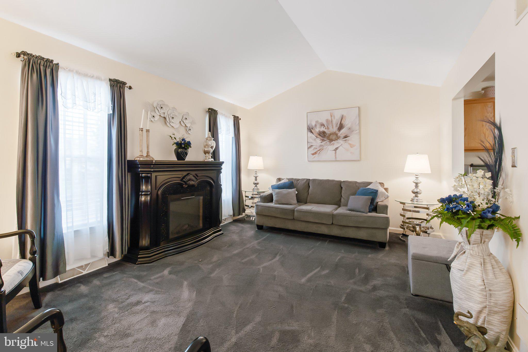 STERLING PLACE - Residential