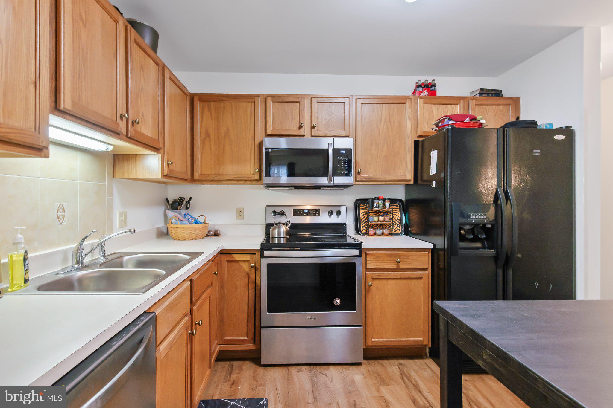 STERLING PLACE - Residential