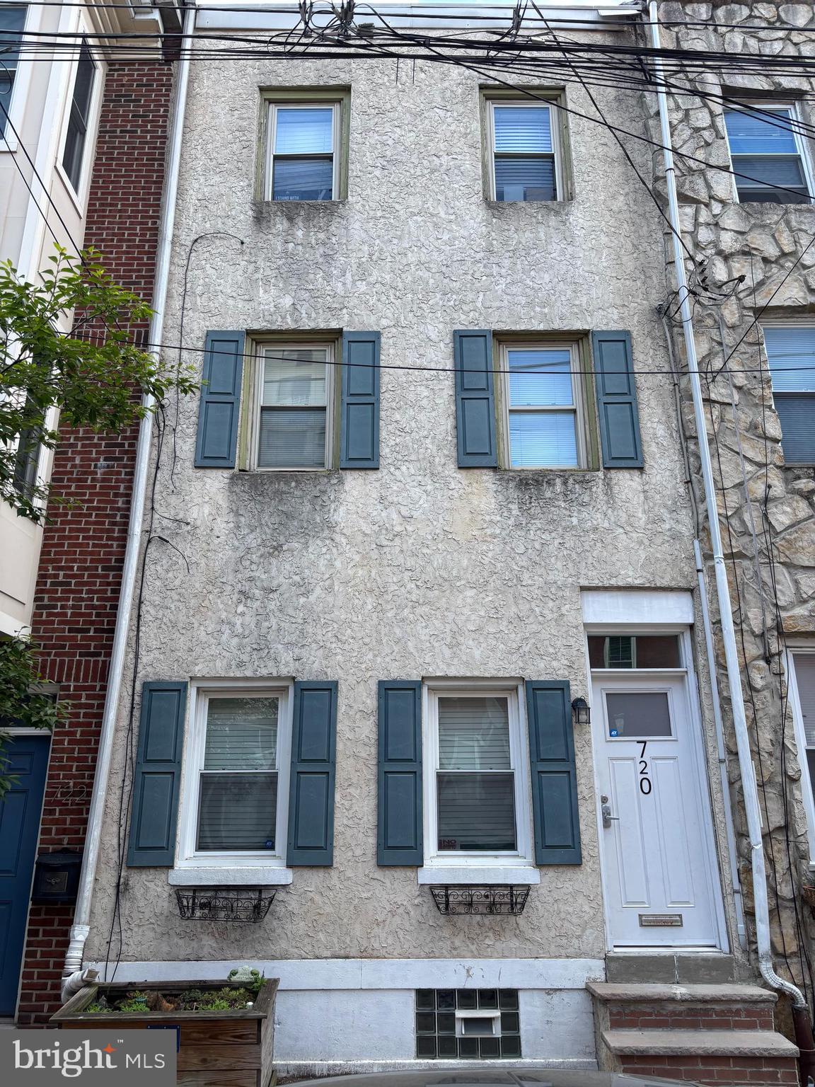 720 S 16TH STREET