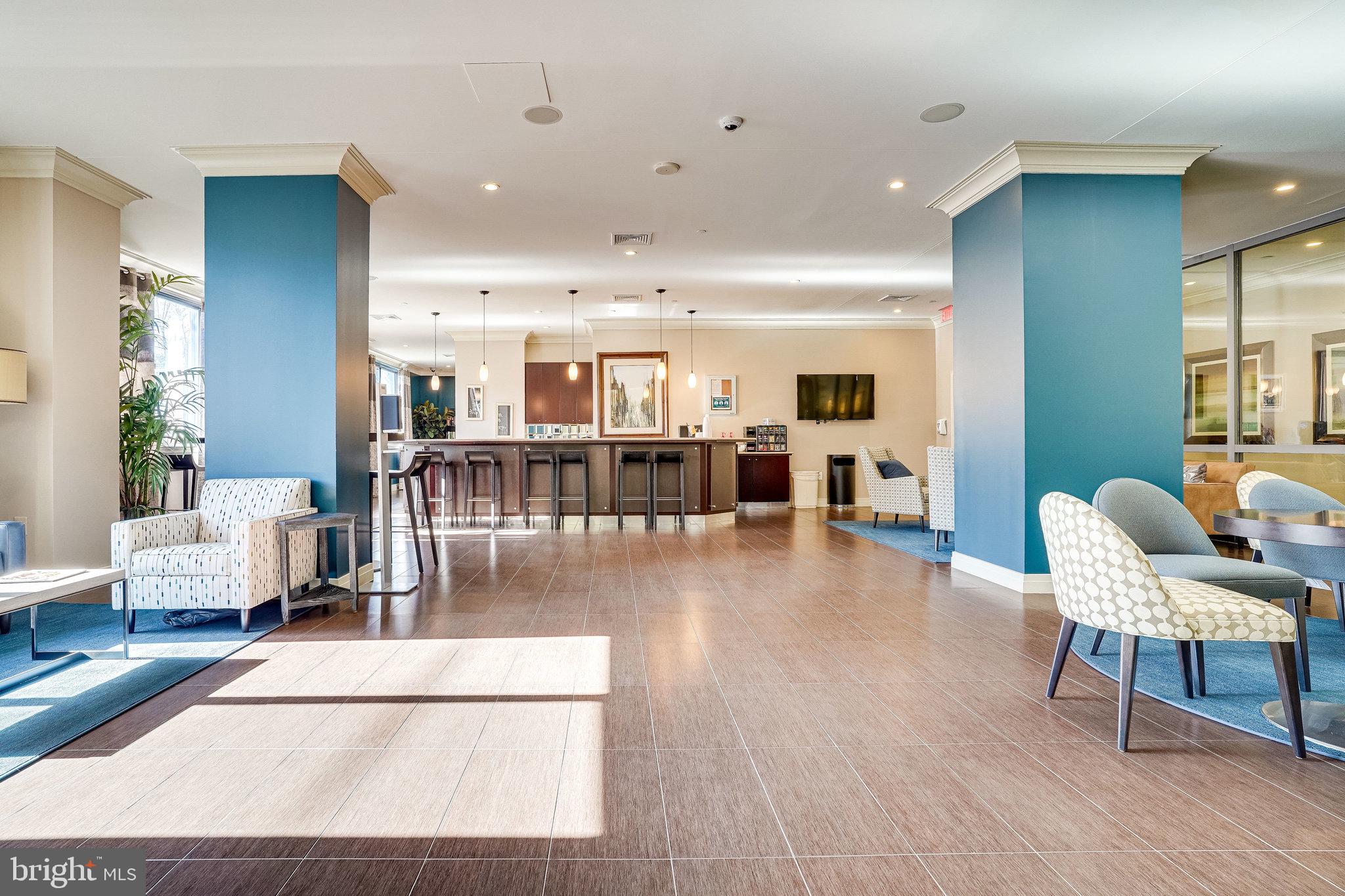 MIDTOWN ALEXANDRIA STATION CONDOMINIUM - Residential