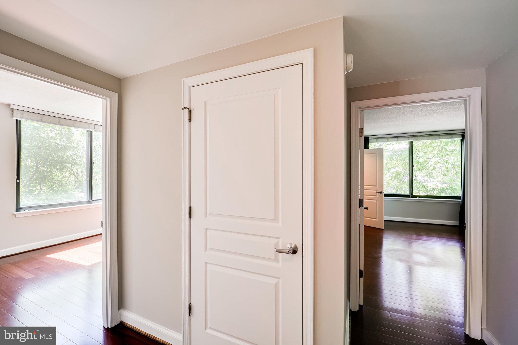 MIDTOWN ALEXANDRIA STATION CONDOMINIUM - Residential