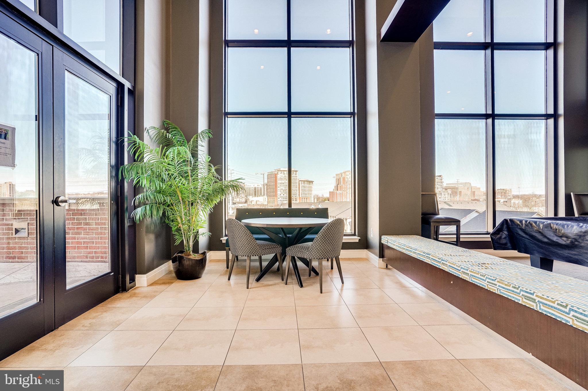 MIDTOWN ALEXANDRIA STATION CONDOMINIUM - Residential