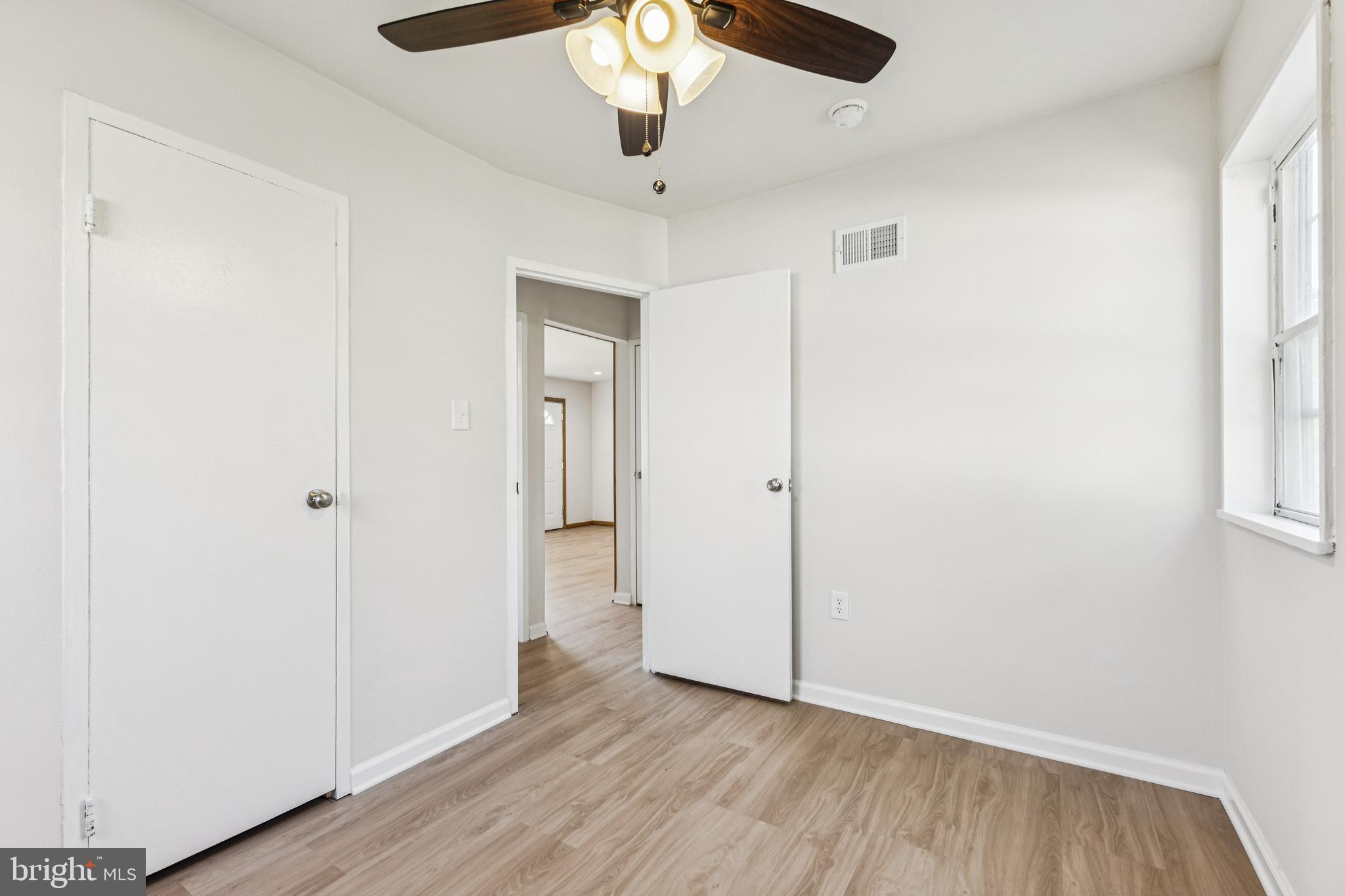 MANASSAS PARK - Residential