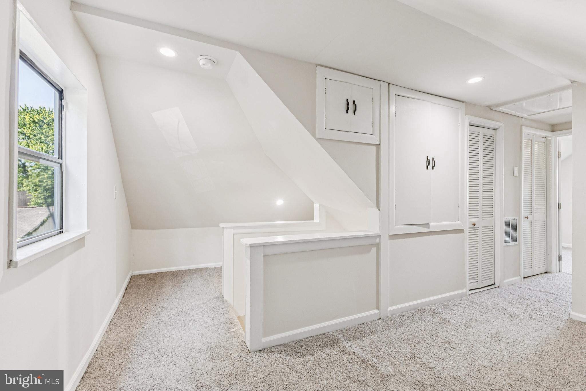 MANASSAS PARK - Residential