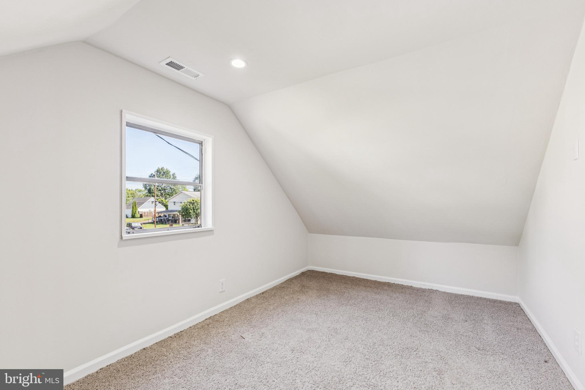 MANASSAS PARK - Residential