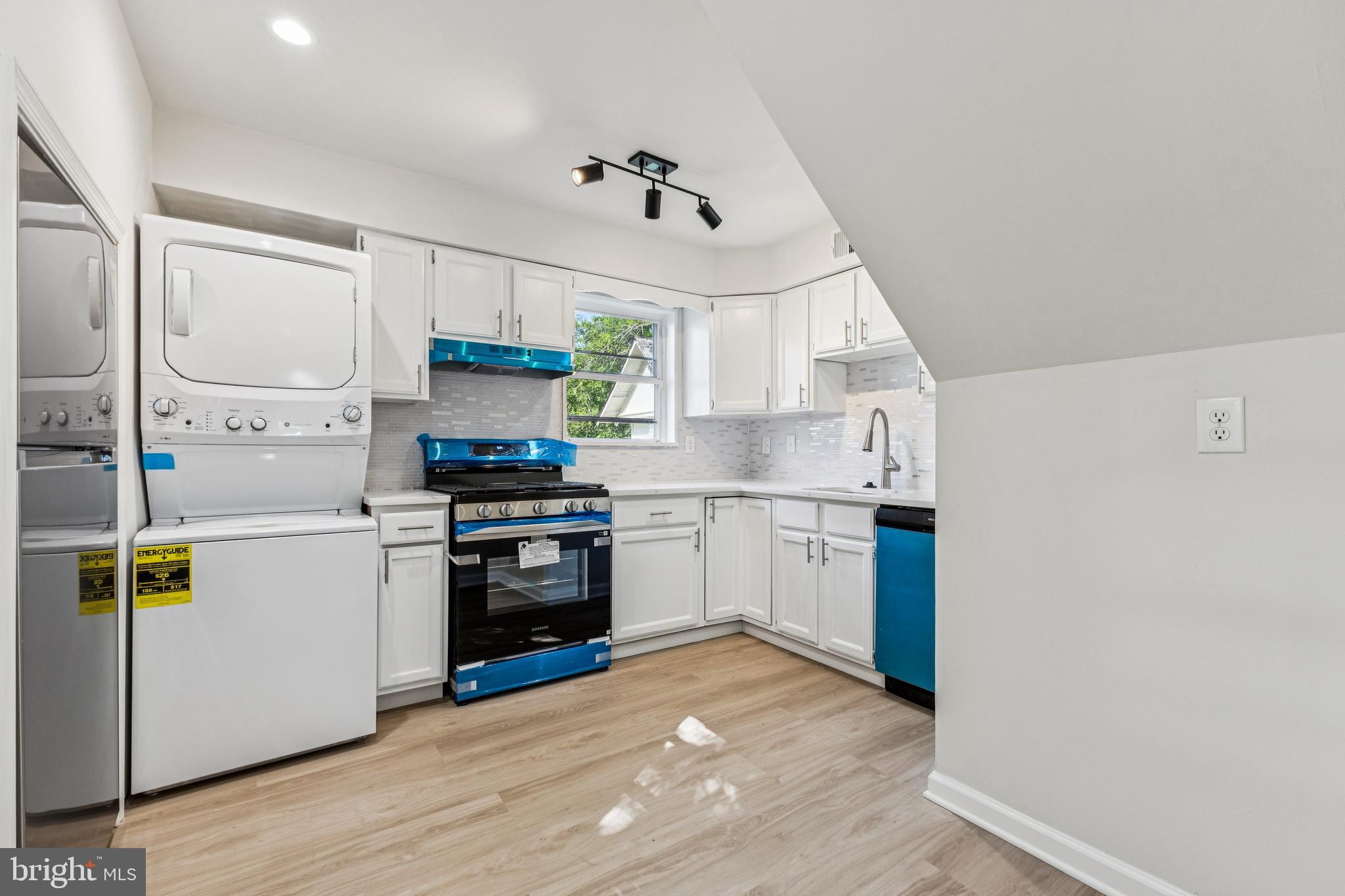 MANASSAS PARK - Residential