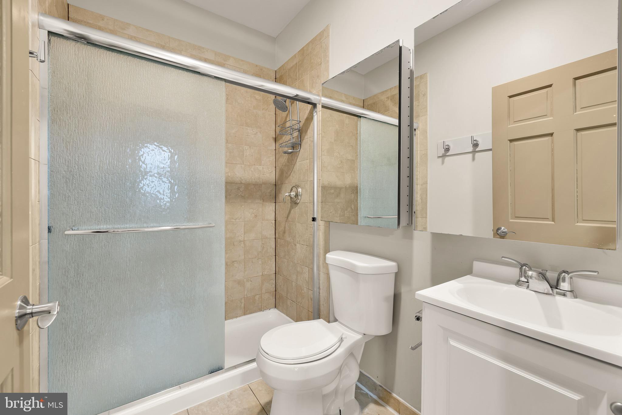 CAPITOL HILL - Commercial Sale