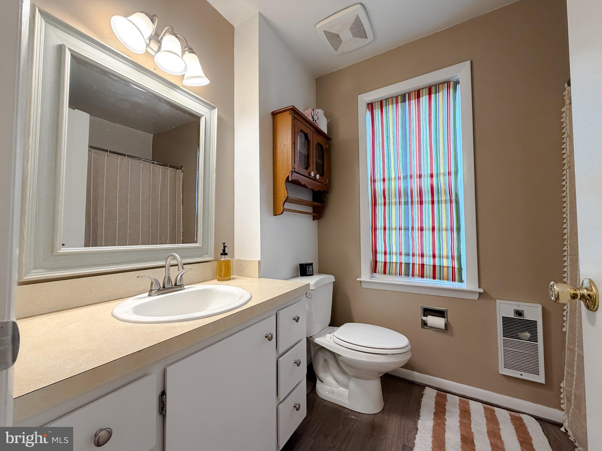 HOLLAND FORREST LANDING - Residential