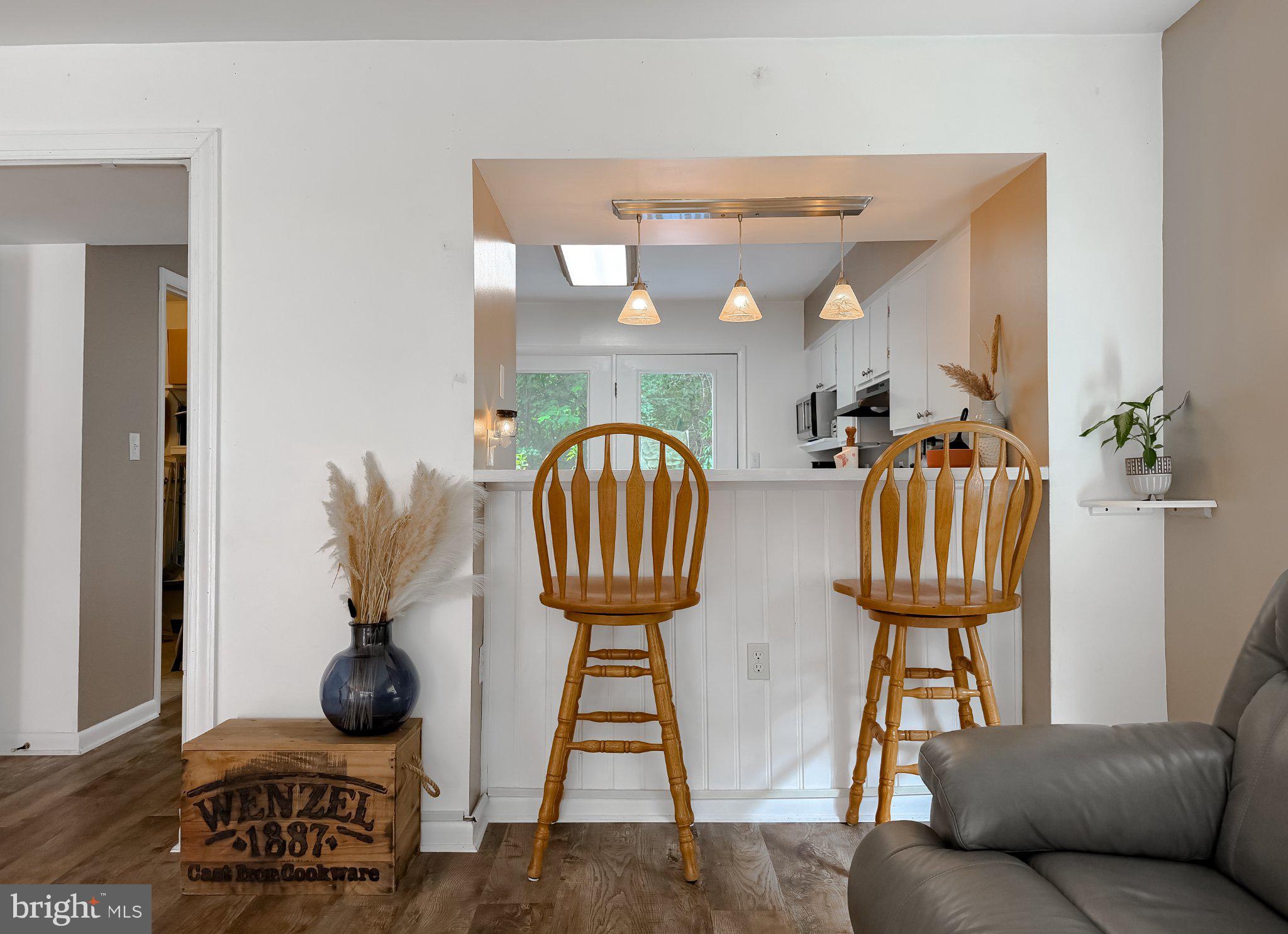 HOLLAND FORREST LANDING - Residential