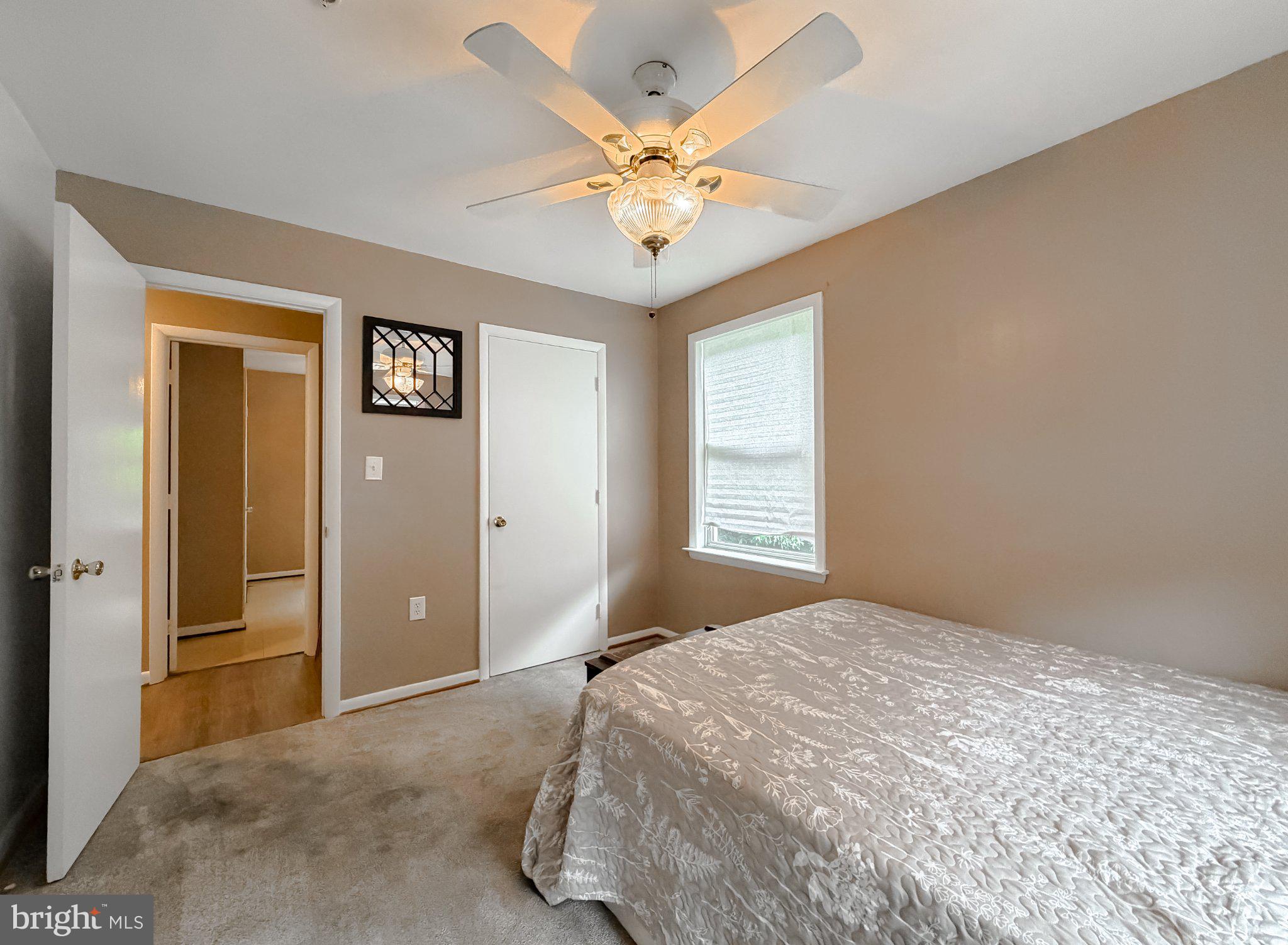 HOLLAND FORREST LANDING - Residential