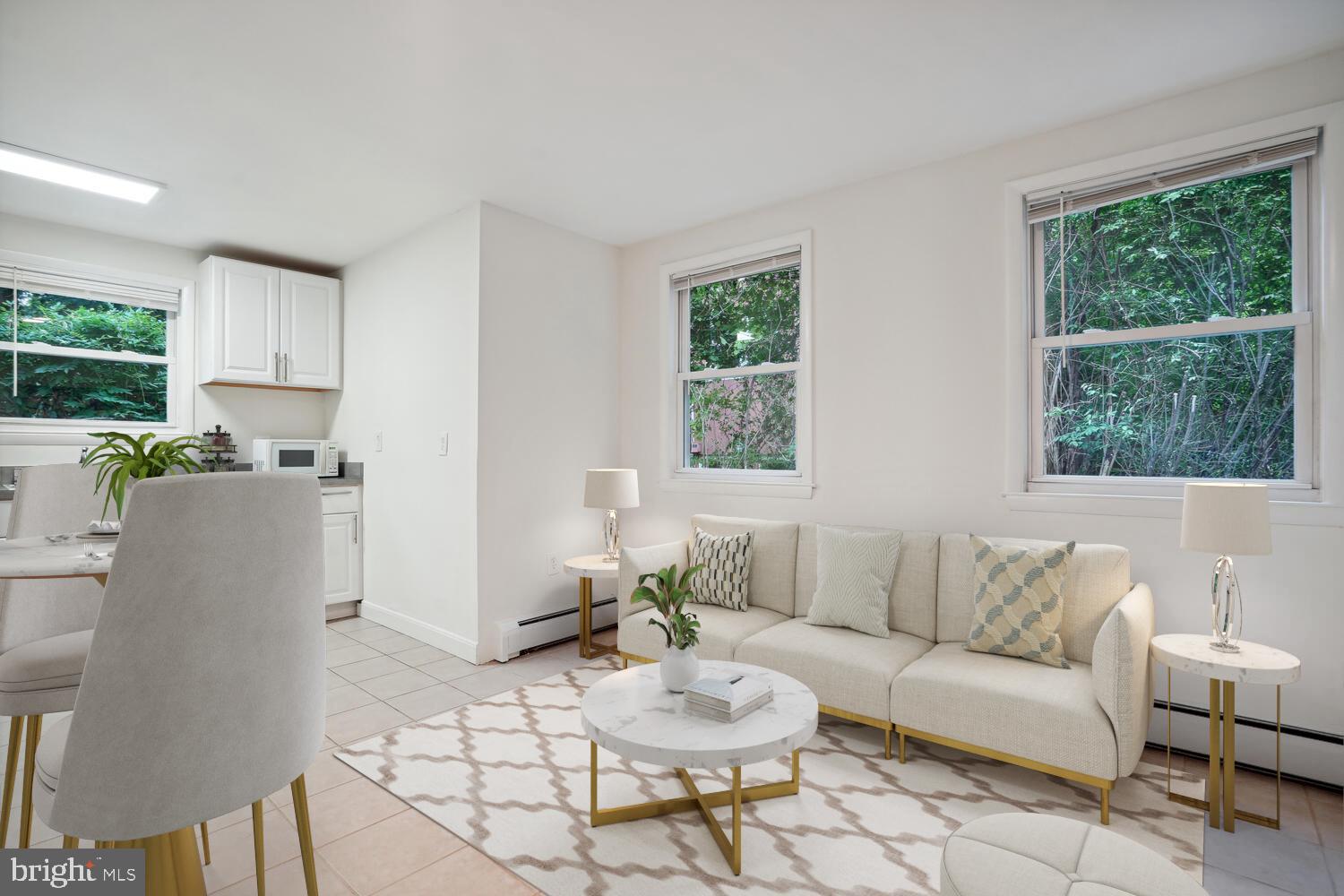 SEVEN OAKS - Residential