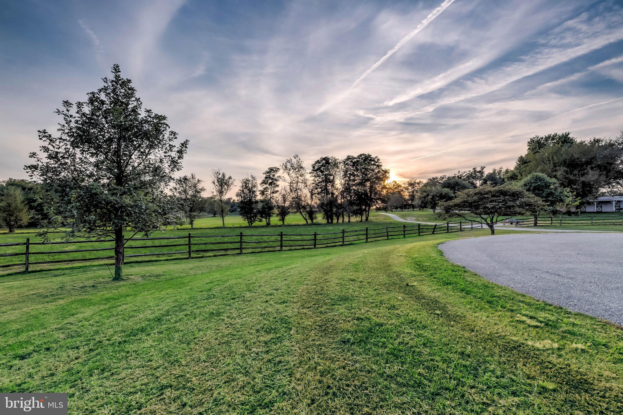 MY LADY'S MANOR - Residential