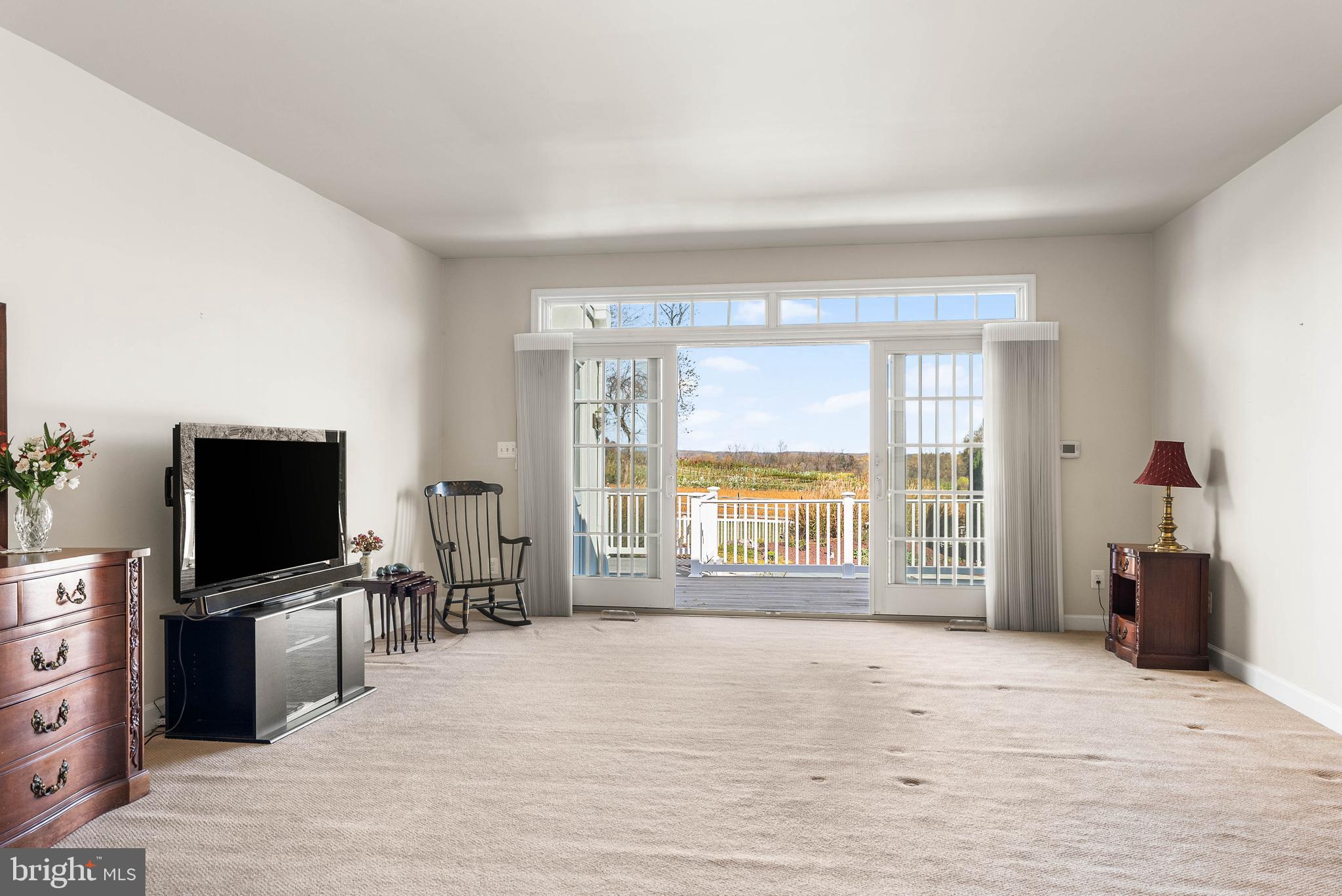 MY LADY'S MANOR - Residential