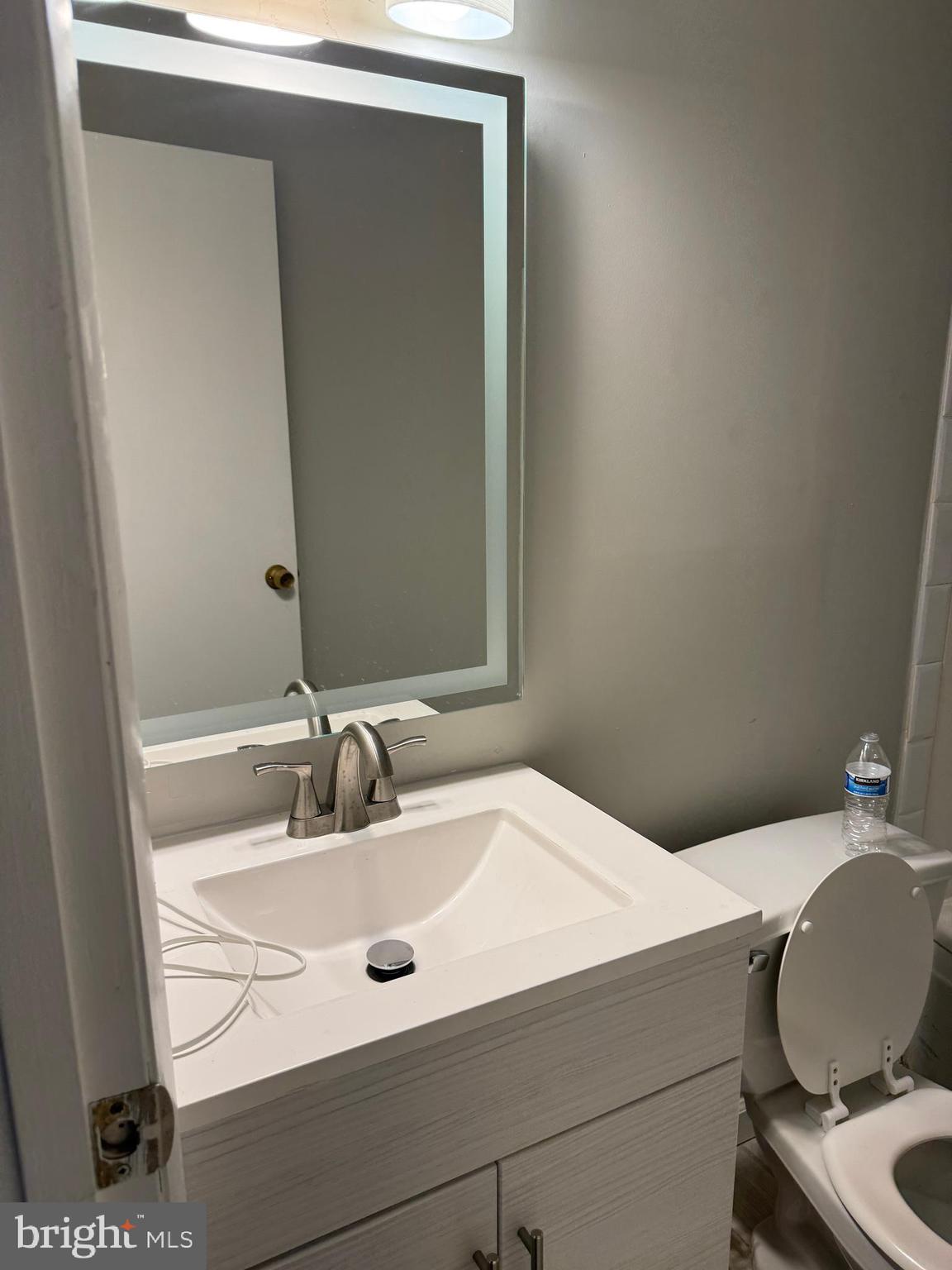 MEADOWBROOK - Residential Lease