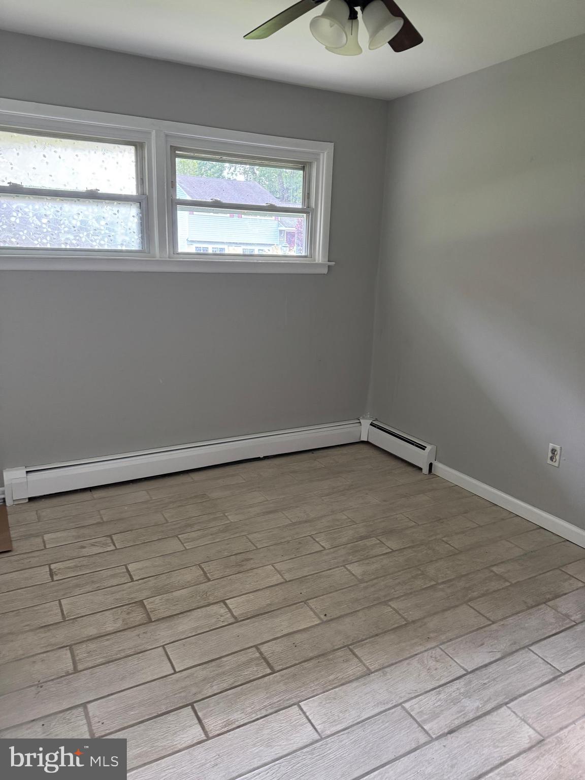 MEADOWBROOK - Residential Lease