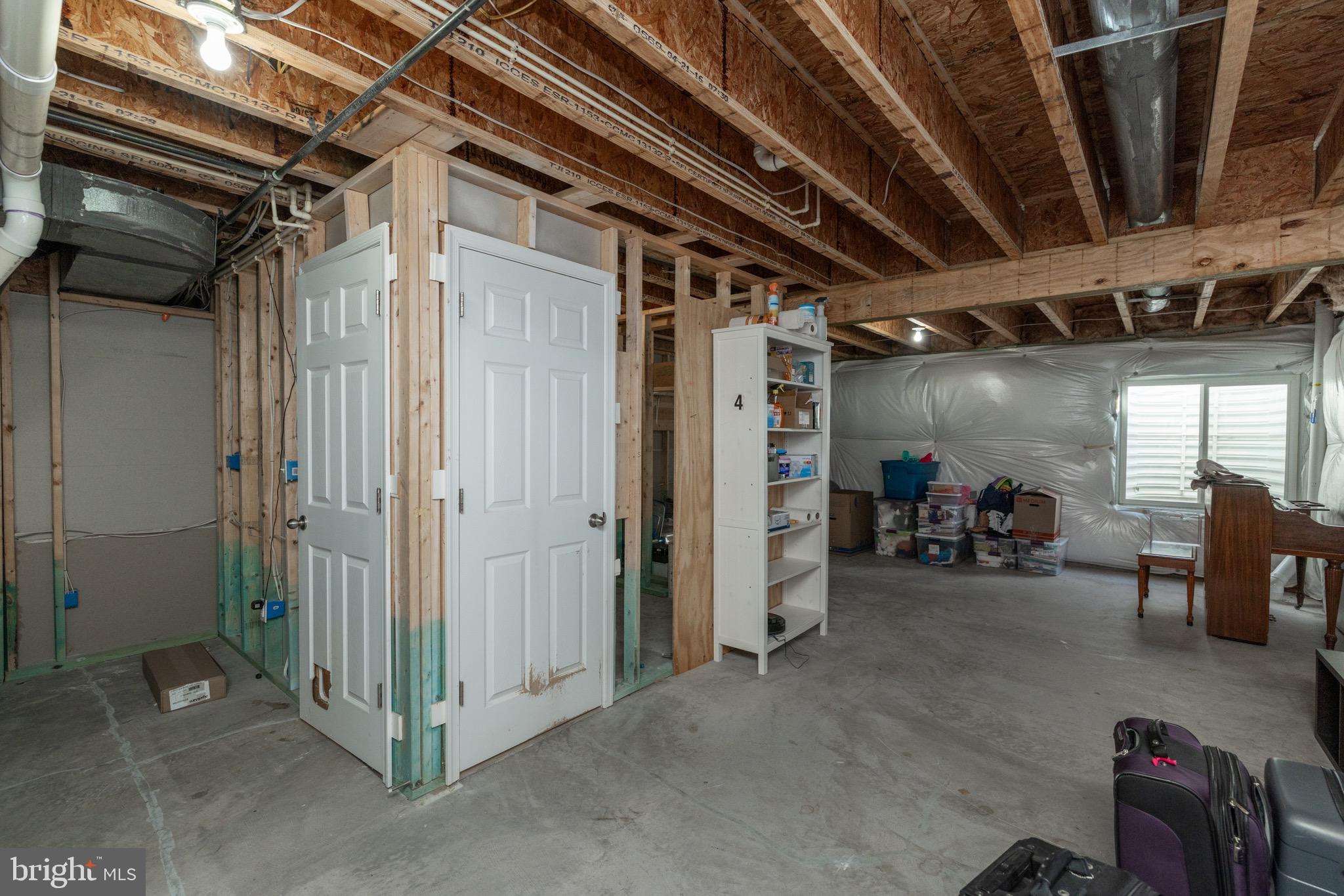 CANTER ESTATES - Residential