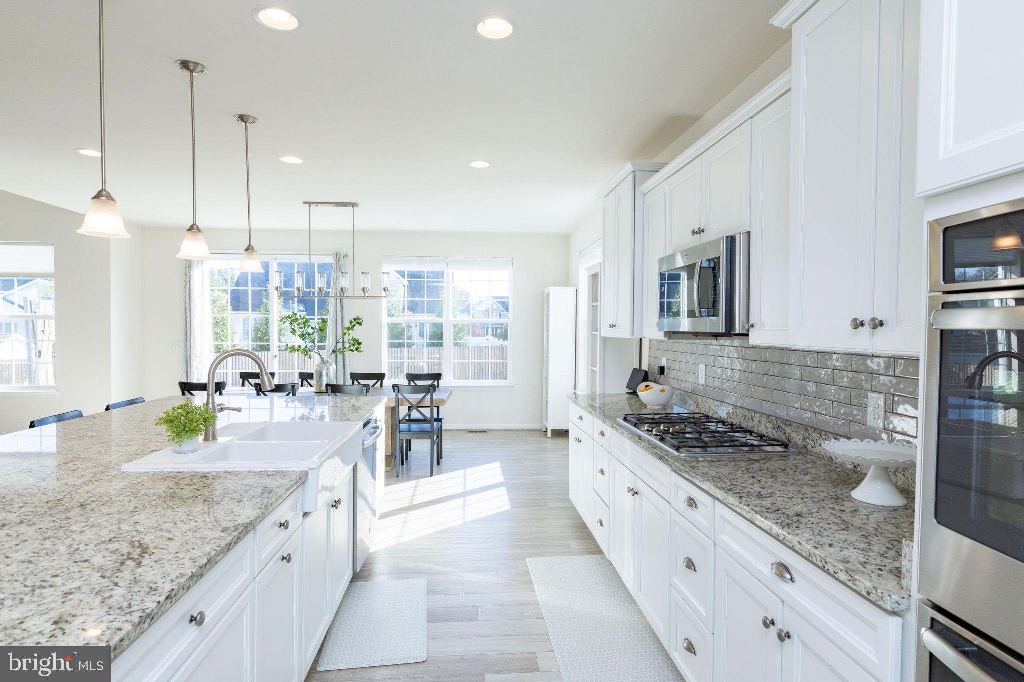 CANTER ESTATES - Residential