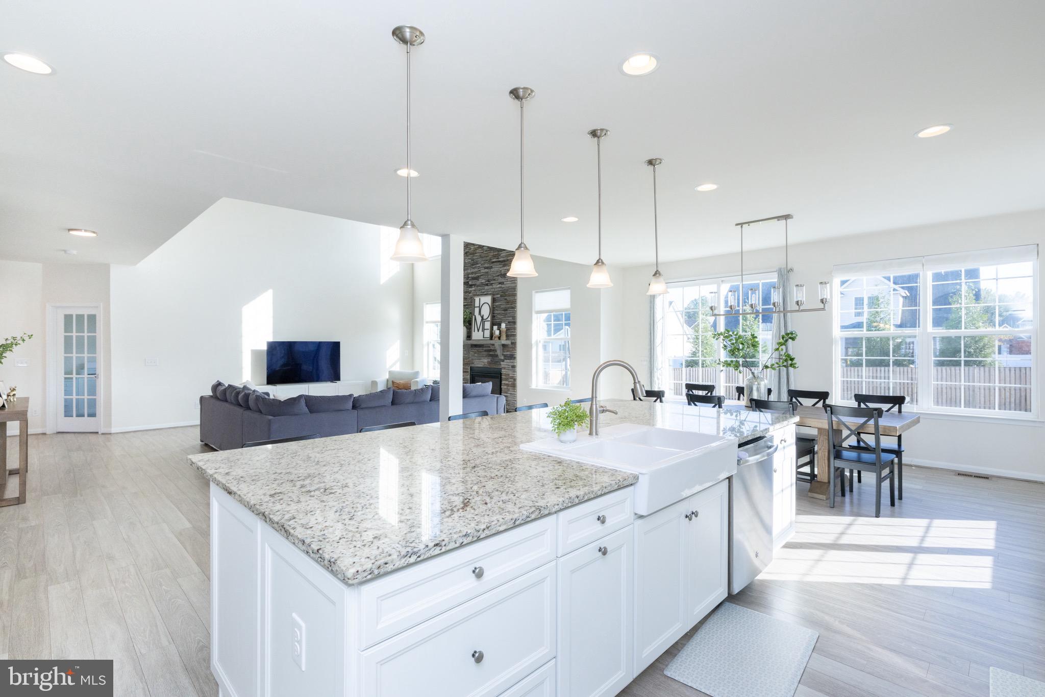 CANTER ESTATES - Residential