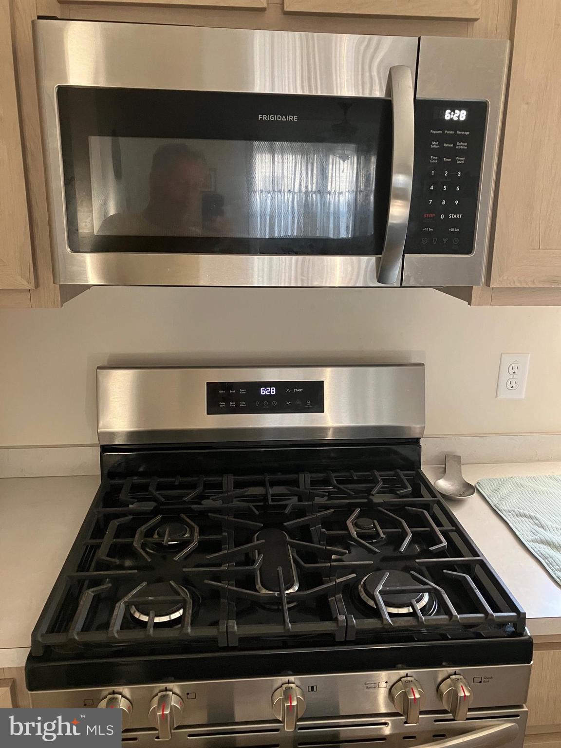 MOUNTAIN VILLAGE - Residential