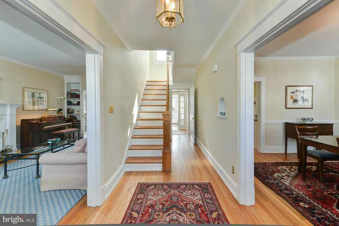 MOUNT VERNON PARK - Residential Lease