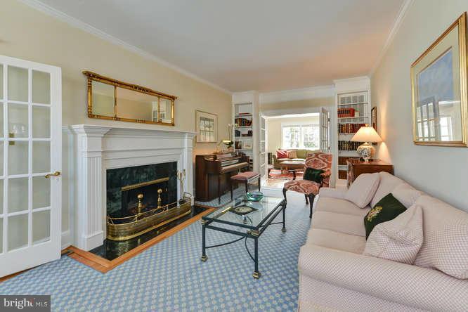 MOUNT VERNON PARK - Residential Lease