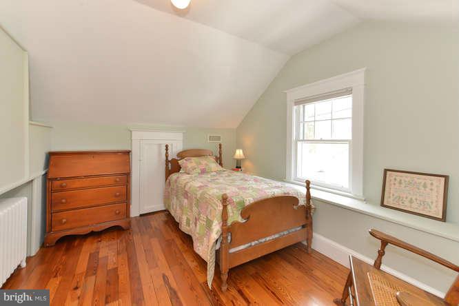 MOUNT VERNON PARK - Residential Lease