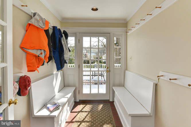 MOUNT VERNON PARK - Residential Lease