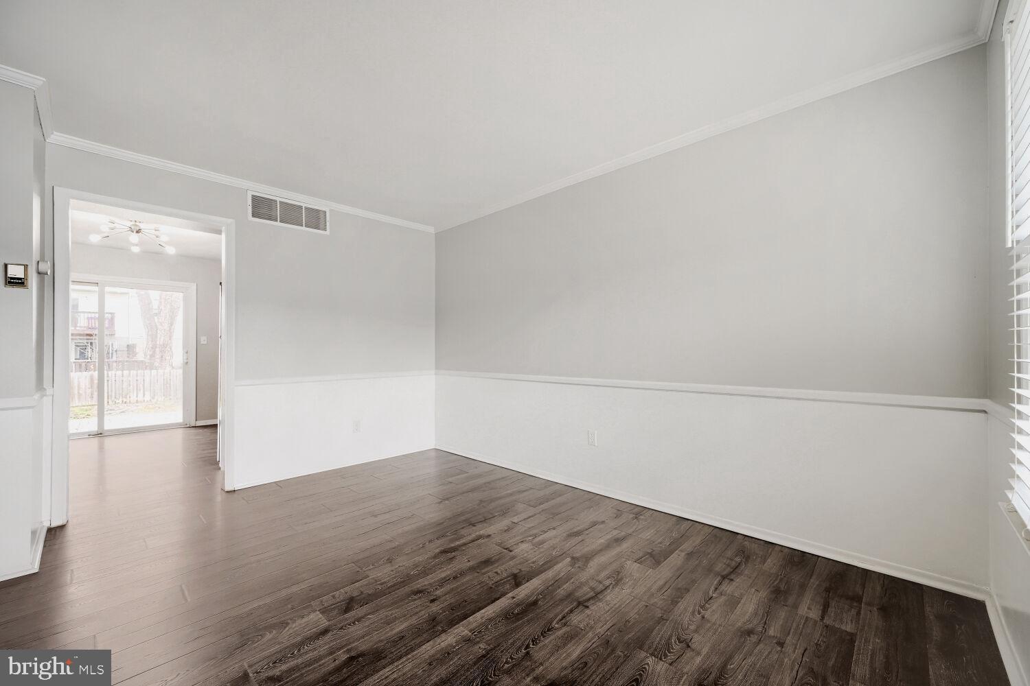 1407 HARFORD SQUARE DRIVE