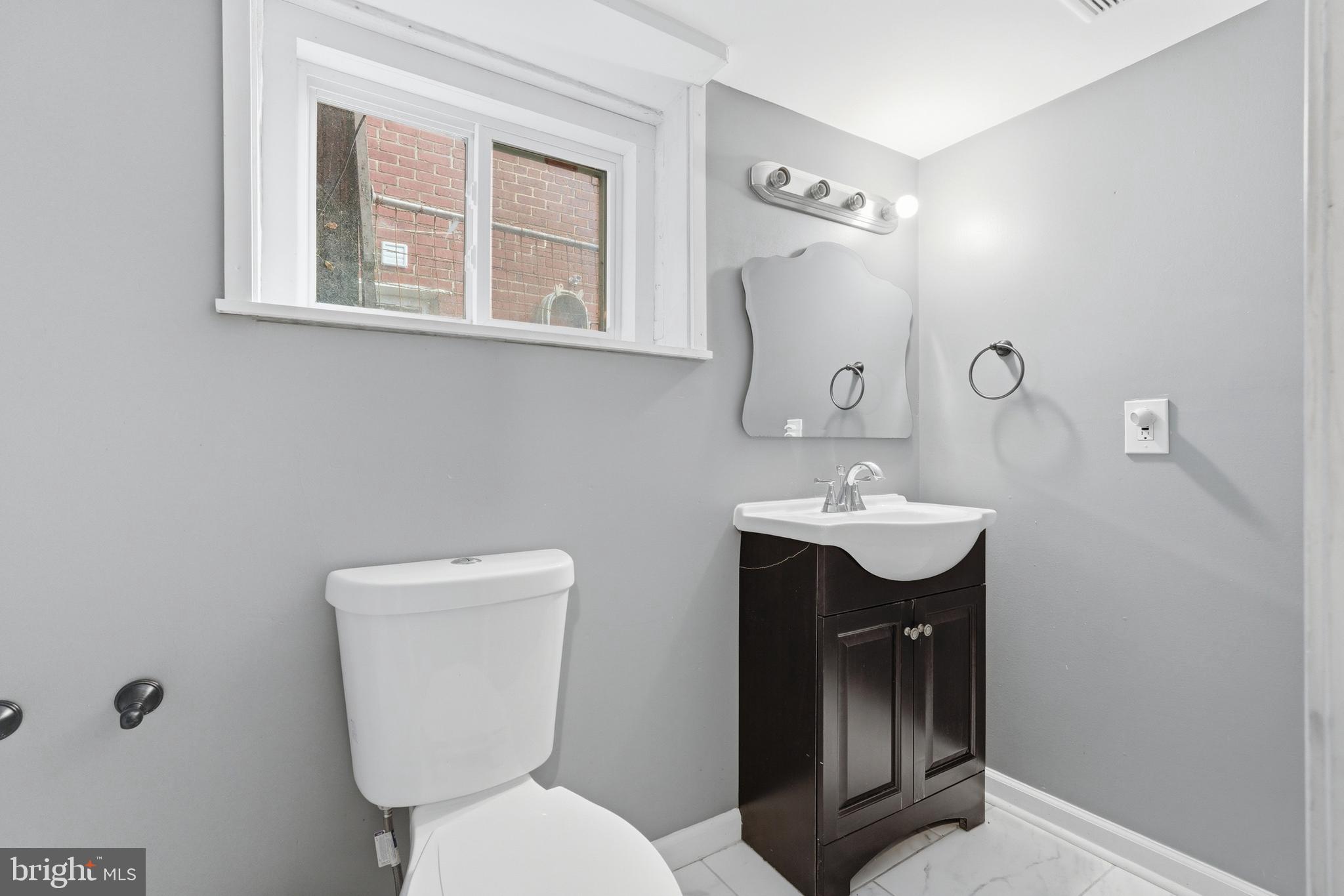 BALTIMORE HIGHLANDS - Residential