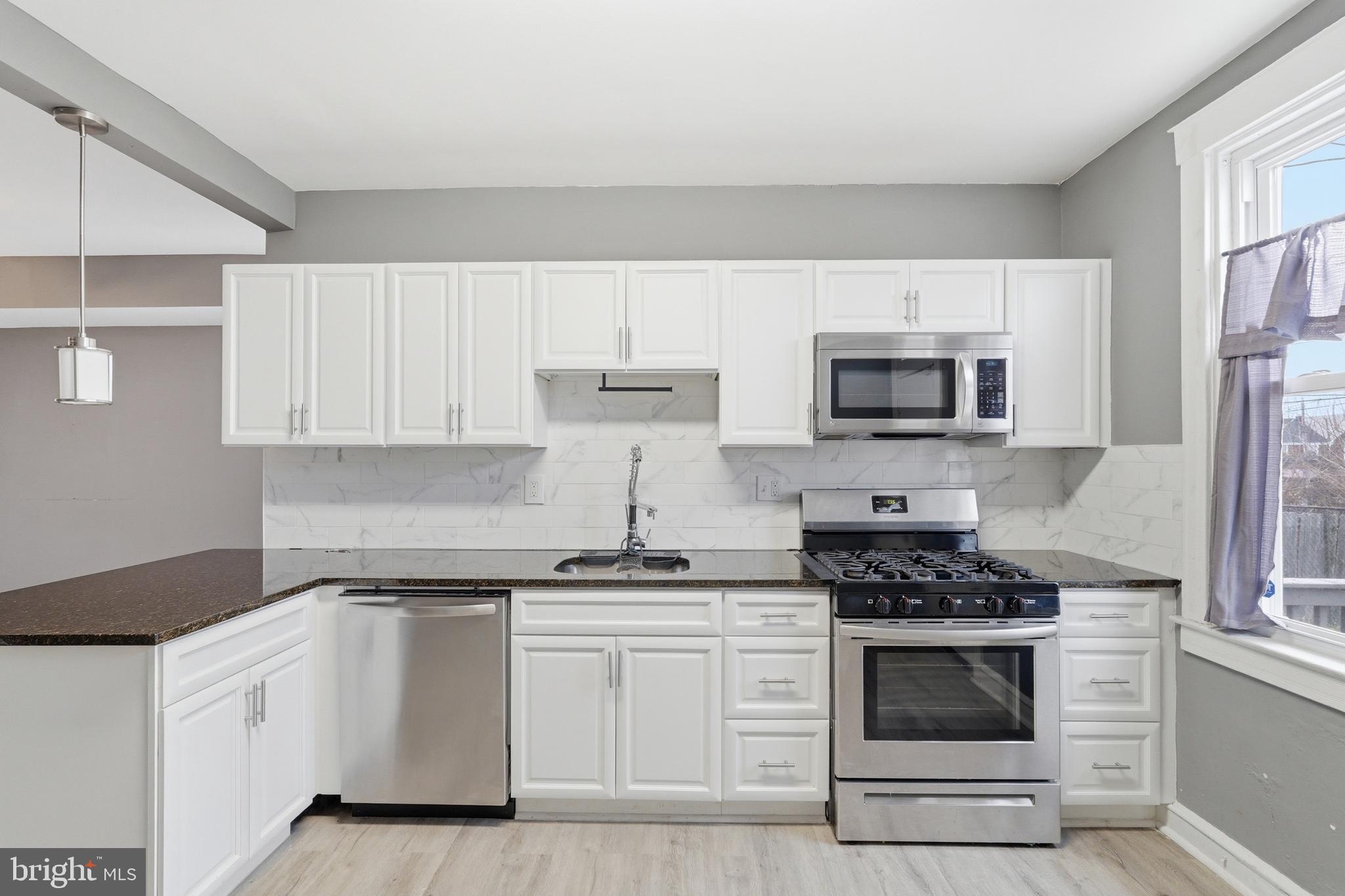 BALTIMORE HIGHLANDS - Residential