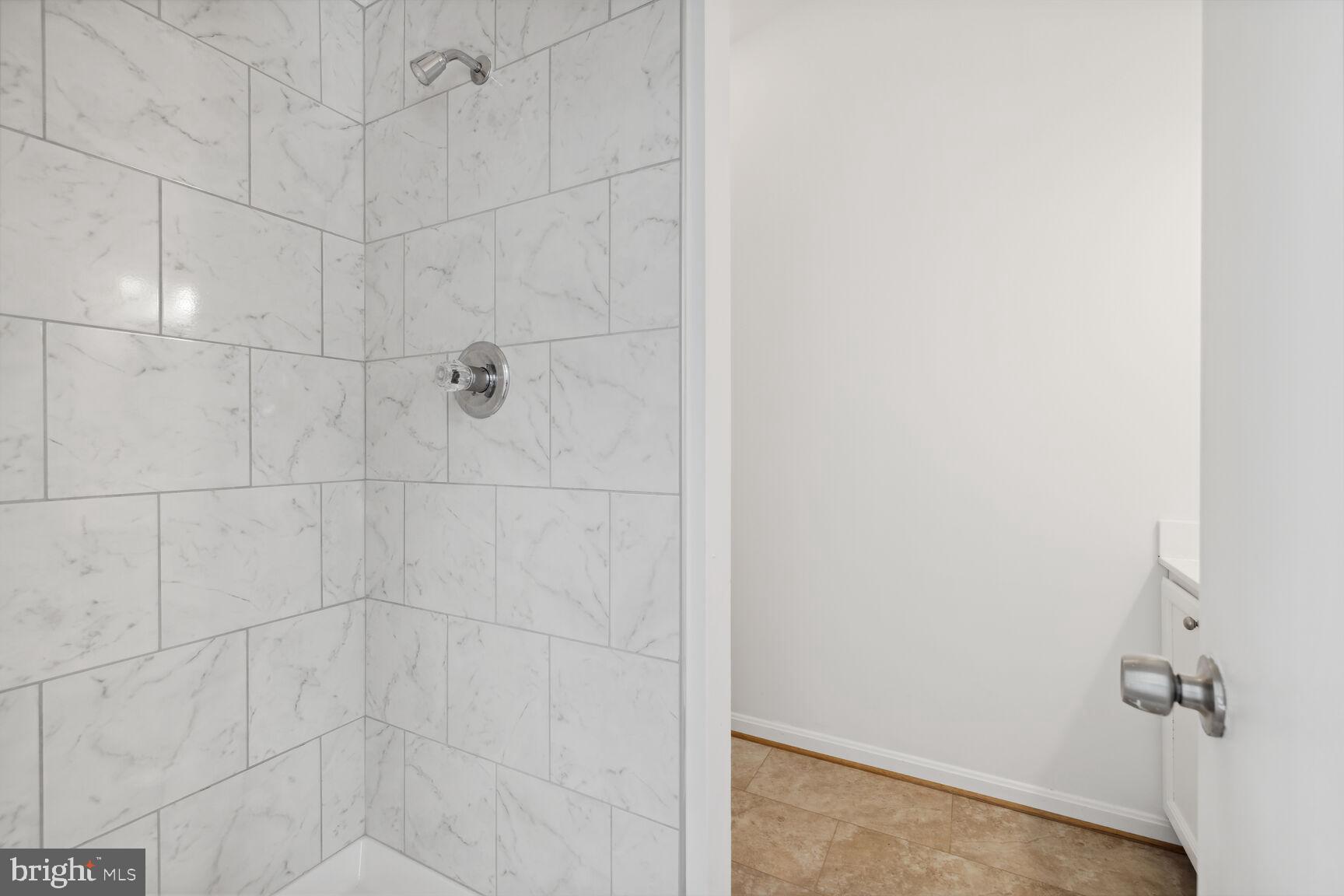 POOLESVILLE OUTSIDE - Residential